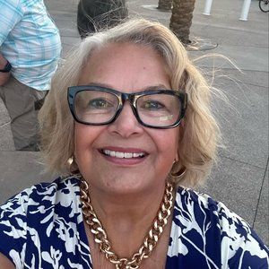 Meet your Posher, Darlene